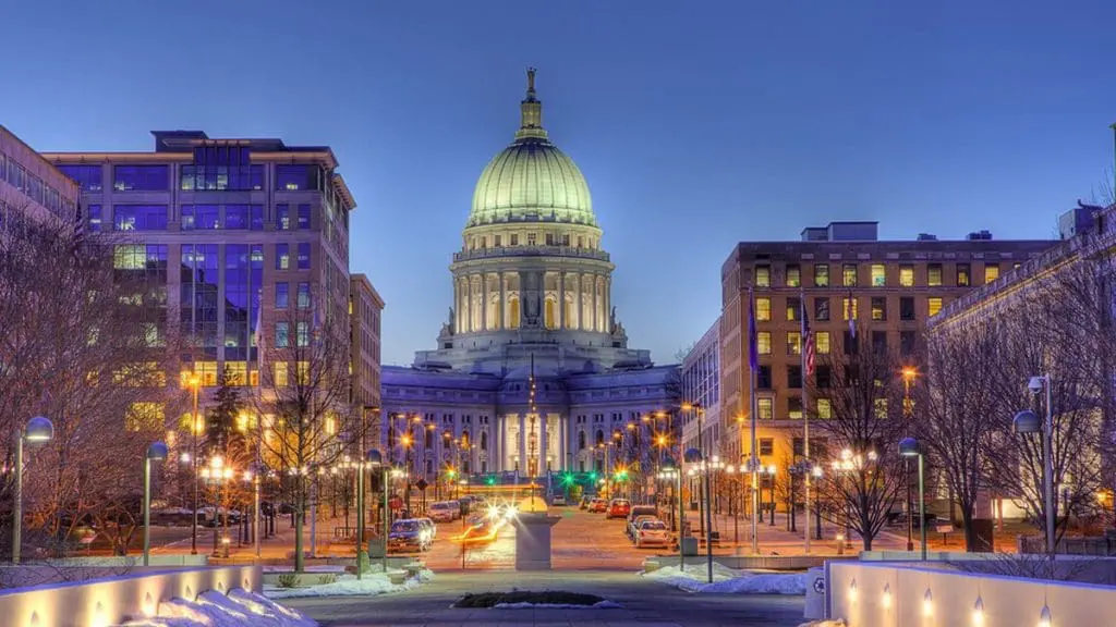 Madison Wisconsin skyline with capitol building