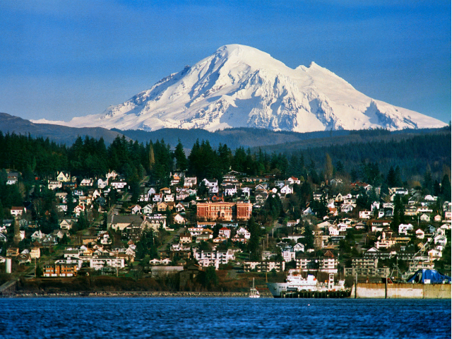 Bellingham Washington waterfront and Bellingham Bay